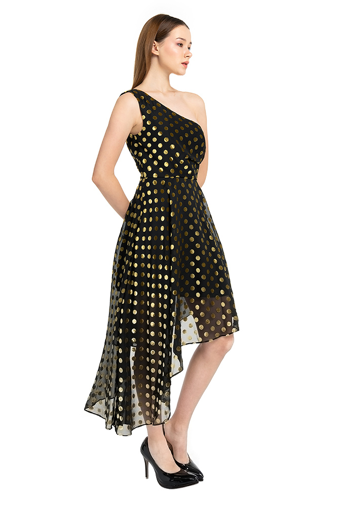 side view of the dress